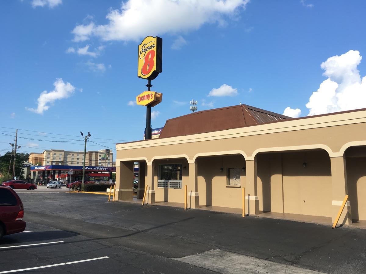 Super 8 By Wyndham Augusta Motel Exterior foto
